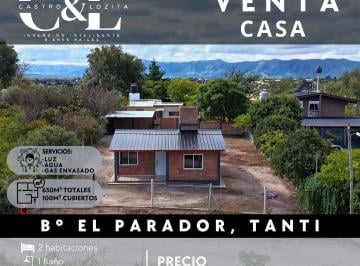 Casa · 100m² · 4 Ambientes · 1 Cochera · Casa a Estrenar con Cochera y Piscina en El Parador, Tanti