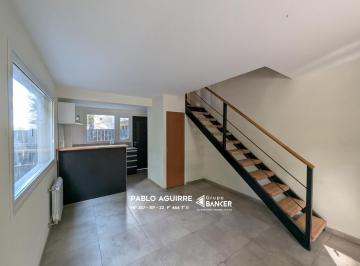 Casa · 69m² · 3 Ambientes · 1 Cochera · Casa PH en Venta