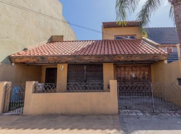 Casa · 106m² · 3 Ambientes · 1 Cochera · Venta Casa 3 Ambientes San Justo - Garage Patio y Terraza