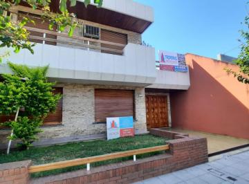 Casa en Venta de 4 ambientes La Tablada · Nuevo Valor Venta Casa 4 Amb Amplios Lomas del Mirador