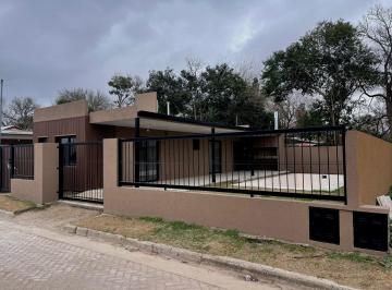 Casa · 51m² · 3 Ambientes · 1 Cochera · Casa de Dos Dorm. en Una Planta. Altos Pellegrini