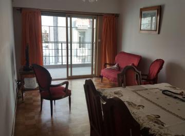 Departamento de 3 ambientes, Almagro · Renovado Semipiso en Almagro