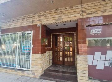 ALE-ALE-10359_2 · Venta Departamento con Jardín y Quincho - Villa Ballester