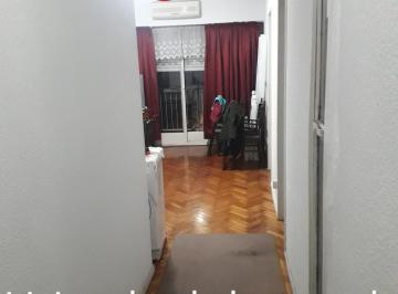 Departamento de 2 ambientes, Quilmes · Confortable Dpto. 2 Ambientes en Quilmes Centro Zona Comercial