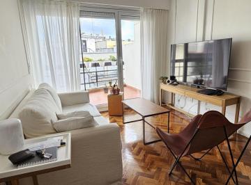 Departamento · 61m² · 5 Ambientes · Departamento en Juncal 1600