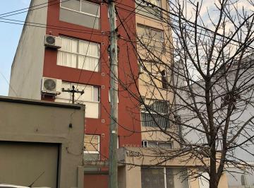 Departamento de 3 ambientes, Morón · En Venta - Departamento 3 Ambientes con Cochera en Haedo