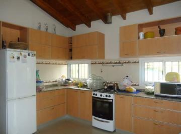 Casa de 4 ambientes, Maipú · Se Alquila Hermosa y Amplia Casa Ubicada en La Ciudad de Maipú