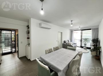 Departamento · 80m² · 4 Ambientes · 1 Cochera · Venta Departamento 4 Ambientes en Flores con Cochera Pileta