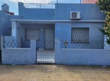 Casa de 3 ambientes, La Matanza · Casa en Alquiler de 3 Ambientes en La Tablada