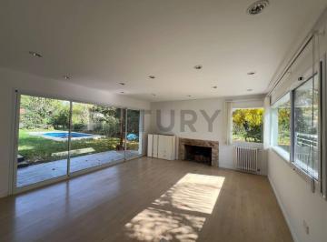 Casa · 270m² · 6 Ambientes · 4 Cocheras · Casa en Venta en El Barrio Cerrado Estancia San Juan