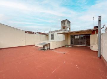 PH · 80m² · 4 Ambientes · Venta - PH - 4 Ambientes - Terraza Propia - Barracas