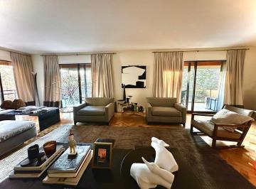 Departamento · 420m² · 8 Ambientes · 2 Cocheras · Departamento en Cavia 3000