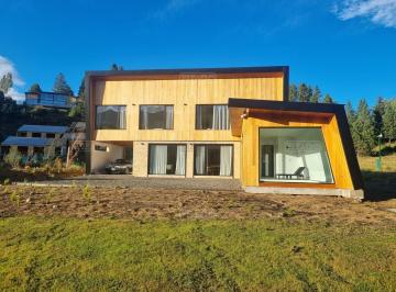 Fondo casa · Casa Chalet en Venta en Chapelco Golf, San Martin de Los Andes, Patagonia