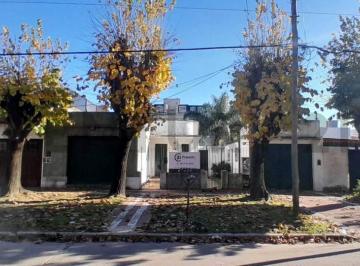 Terreno · 568m² · 3 Dormitorios · 1 Cochera · Lotes en Venta en Quilmes