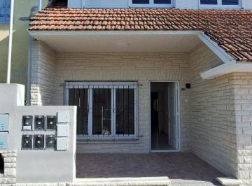 PH · 65m² · 3 Ambientes · PH Zona Parque Luro