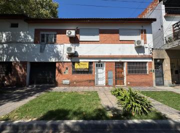 PH de 3 ambientes, General San Martín · Duplex 3 Ambientes con Patio, en Muy Buena Ubicacion
