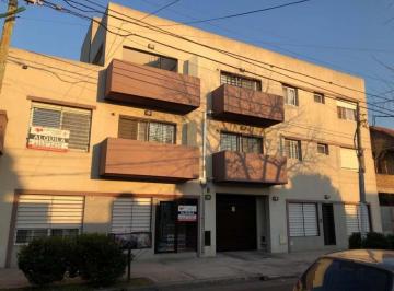 Departamento de 2 ambientes, Quilmes · Excelente Departamento 2 Ambientes Al Frente