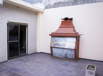 PH · 110m² · 4 Ambientes · PH Independiente Retasado en Ramos Mejia con Patio y Parrilla
