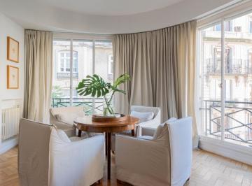 Departamento · 222m² · 6 Ambientes · 1 Cochera · Departamento - Recoleta