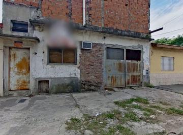 Bodega-Galpón · 400m² · Alquiler Galpon 400 m² Tablada
