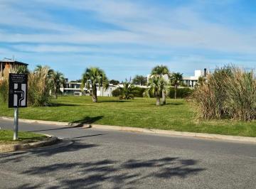 Terreno , Berazategui · Venta | Lote | Greenville Polo & Resort
