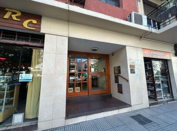 Departamento · 23m² · 1 Ambiente · Monoambiente con Patio y Cocina Independiente
