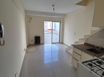 Departamento de 1 ambiente, Villa General Mitre · Departamento Super Luminoso Tipo Duplex Al Lateral