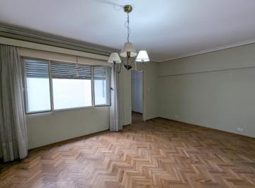 Imagen 1 - Amplio Departamento de 2 Dormitorios Externo a Pasos de Peatonal San Martín. Vende Uno Propiedades. - · Amplio Departamento de 2 Dorm. Externo a Pasos de Peatonal San Martín. Vende Uno Propiedades.