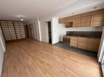 Departamento de 1 ambiente, Villa Ortuzar · Amplio y Luminoso, Estilo 2 Amb con un Divisor.