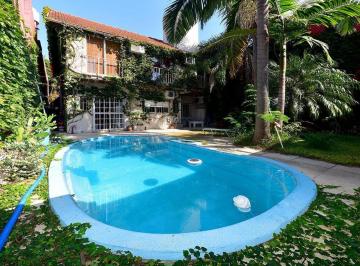 Casa · 147m² · 5 Ambientes · 2 Cocheras · Casa en Venta 5 Ambientes en San Fernando