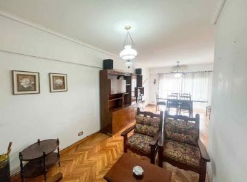 Departamento · 78m² · 4 Ambientes · Departamento 4 Ambientes Balcon Patio Banfield