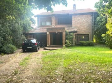 Casa · 220m² · 5 Ambientes · 1 Cochera · Casa en Alquiler Temporario, Los Lagartos Cc Pilar