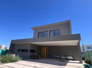 Casa · 200m² · 4 Ambientes · 1 Cochera · Venta Casa Lar de Boedo