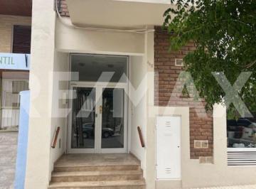 Departamento · 80m² · 3 Ambientes · Venta Departamento. Centro. Calle Salta.2 Dormitorio
