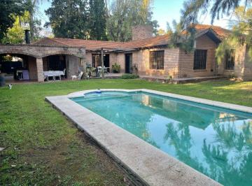 Casa · 118m² · 4 Ambientes · 2 Cocheras · Casa en Venta Tigre Lopez Camelo