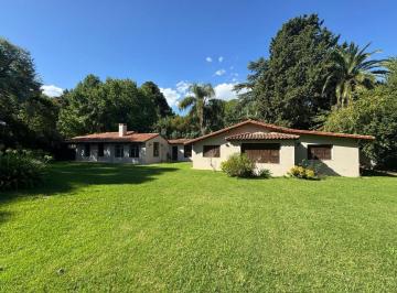 Quinta vacacional · 240m² · 5 Dormitorios · 1 Cochera · Casa en Venta, 6 Ambientes, Barrio San Juan