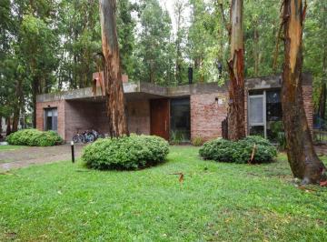Casa · 164m² · 4 Ambientes · Venta Casa 3 Dorm. en Venta Puerto Paraiso