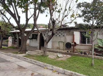 Casa · 81m² · 2 Ambientes · Casa en Venta Para Refaccionar en La Calera