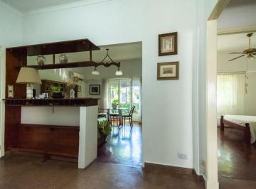 PH · 96m² · 3 Ambientes · Espectacular PH en Pompeya con Quincho y Terraza!