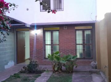 Departamento · 90m² · 5 Ambientes · 2 Cocheras · Duplex en Poeta Lugones