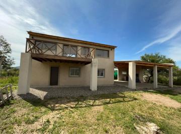 Casa · 95m² · 3 Ambientes · 1 Cochera · Venta Casa 2 Dorm. a Estrenar en Los Espinillos