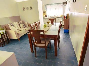 PH · 65m² · 4 Ambientes · 1 Cochera · Depto. de 3 Dormis con Cochera en Venta, Brandsen