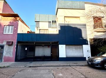 Casa · 135m² · 4 Ambientes · 1 Cochera · Casa 4 Amb en Venta Liniers