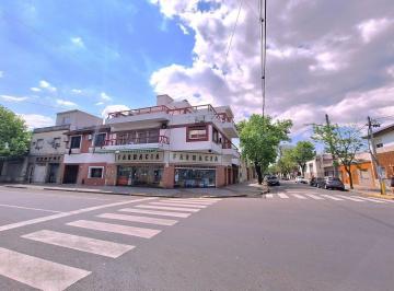 Local comercial · 440m² · 2 Cocheras · Venta de Local con Vivienda en Esquina V. Lugano