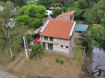 Casa · 56m² · 3 Ambientes · Venta de Casa en Playa Grande, Piriapolis