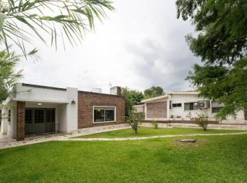Casa · 102m² · 4 Ambientes · 2 Cocheras · Se Vende 2 Casas, Único Padrón Playa Hermosa