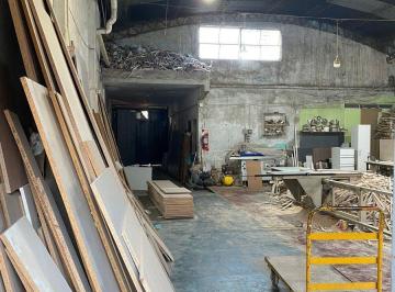Depósito · 288m² · Venta Deposito + Local + Casa - Isidro Casanova - Permuta