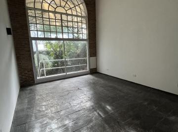 Casa · 130m² · 4 Ambientes · 1 Cochera · Bajo de Belgrano PH /casa 130 m² Terraza Jardin - 1 Coch