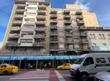 Departamento de 4 ambientes, Córdoba · Se Alquila Depto 1 Dorm C/placard Balcon Baño Espacio Para Lavarropas Colon 185