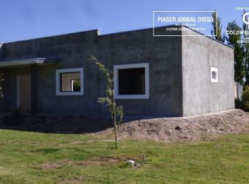 Casa · 85m² · 2 Ambientes · Casa a Estrenar